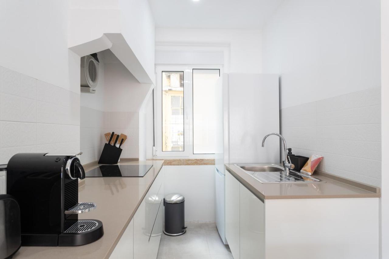 Flh Downtown Central Flat With Balcony Lisbon Luaran gambar
